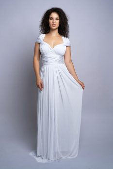 Puha tüllös infinity menyasszonyi ruha selyemfényű pántokkal