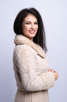 Galléros szőrme boleró brossal, bézs 