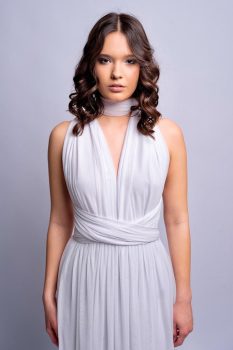 Tüllös infinity menyasszonyi ruha, hófehér