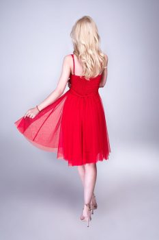Odett szaténszalagos, tüllös koktélruha, piros